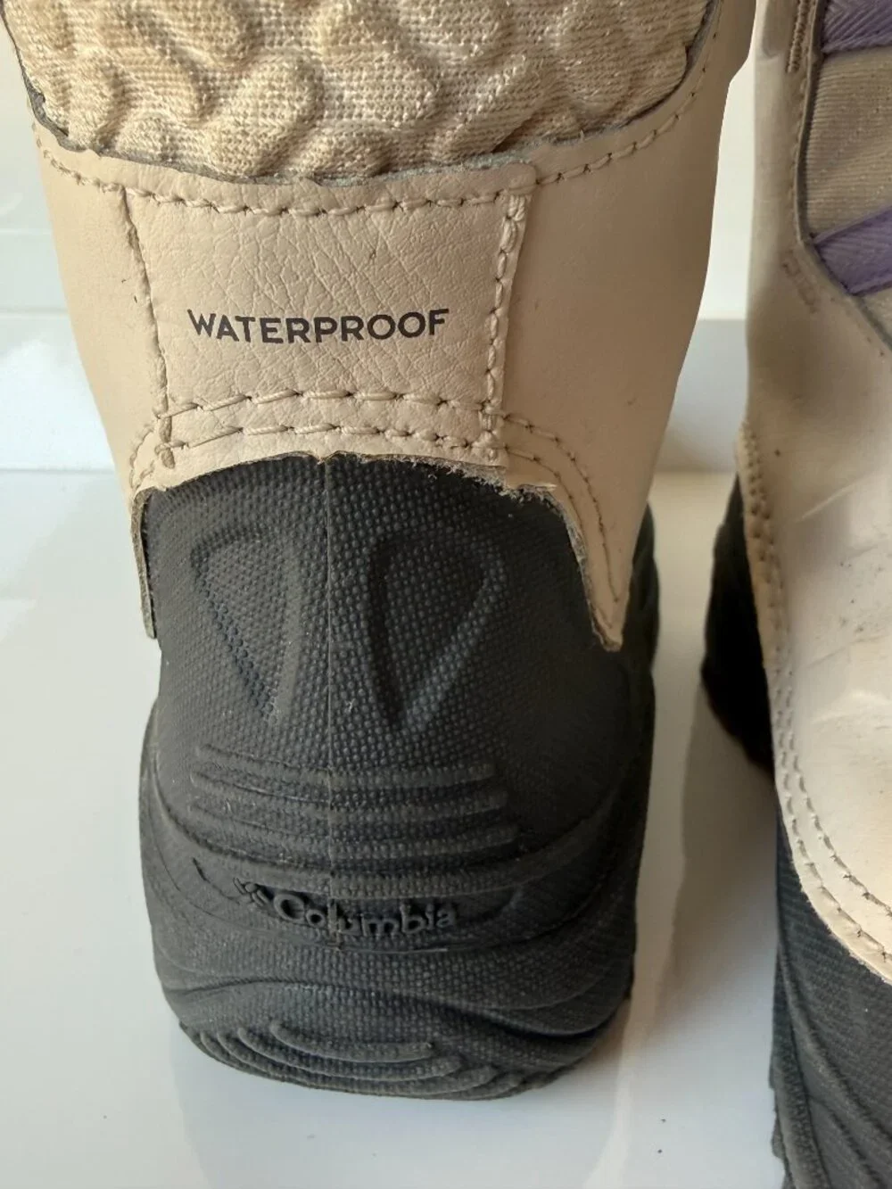 NWOT Columbia Girls Bugaboot Celsius